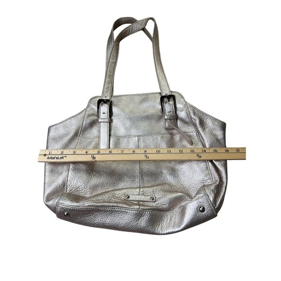 B. Makowsky Silver Leather Designer Shoulder Bag With Adjustable Straps - Picture 5 of 8